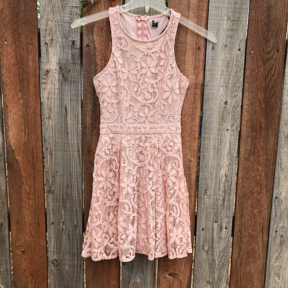 Lulus pink lace dress fit&flare  size XS feminine girly